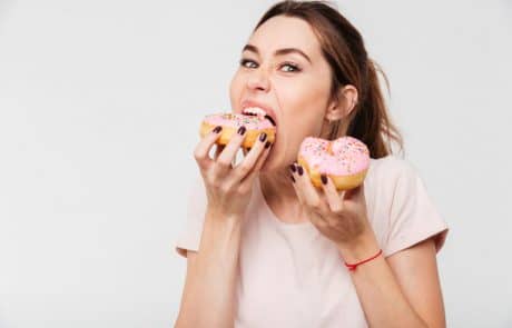 לרדת במשקל ללא דיאטה – לאכול נכון עם העיניים